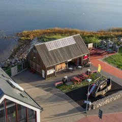 Kihnu ostas tirgus - vietējais ēdiens un rokdarbi