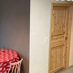 Elly Kodumajutuse külaliskorter Kihnus