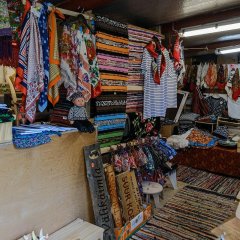 Kihnun käsityömyymälä "Njaputüe pued"